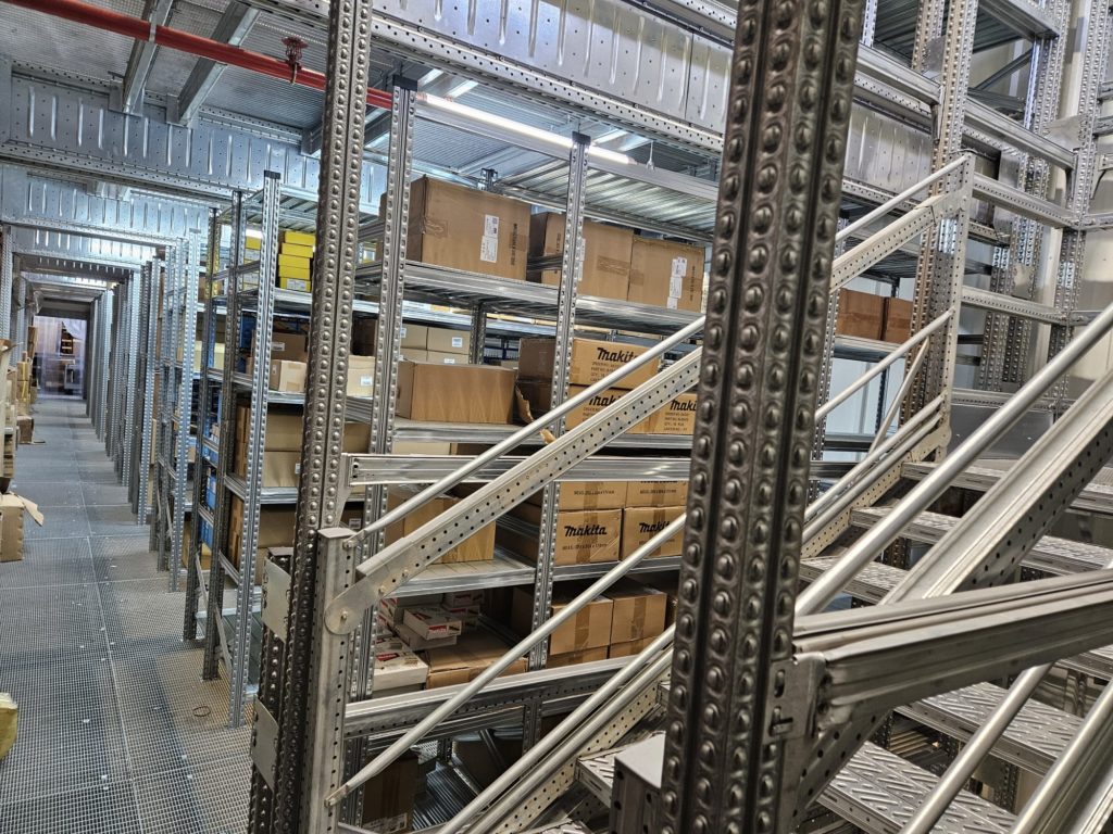 מידוף כבד וקומפקטוס